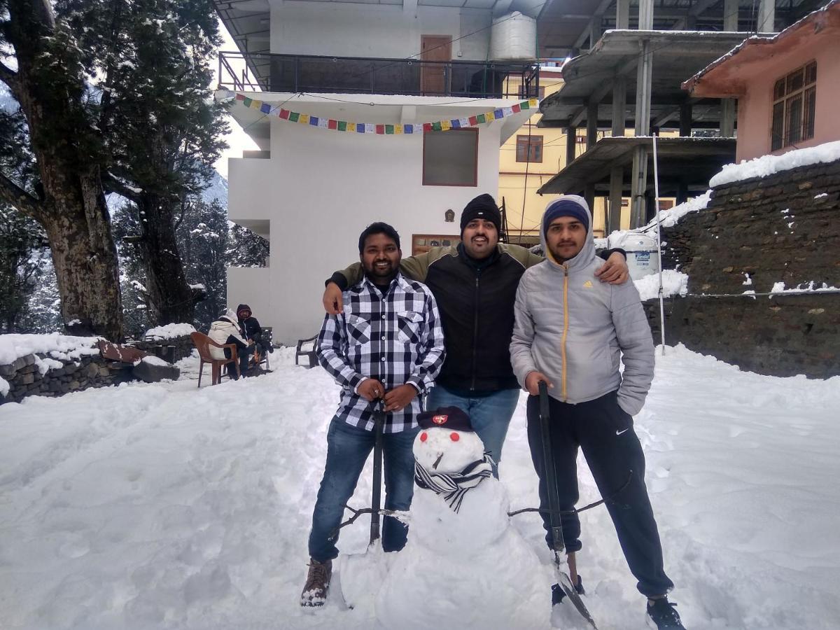 Wanderers Homestay -All Mountain Facing Rooms كالبا المظهر الخارجي الصورة