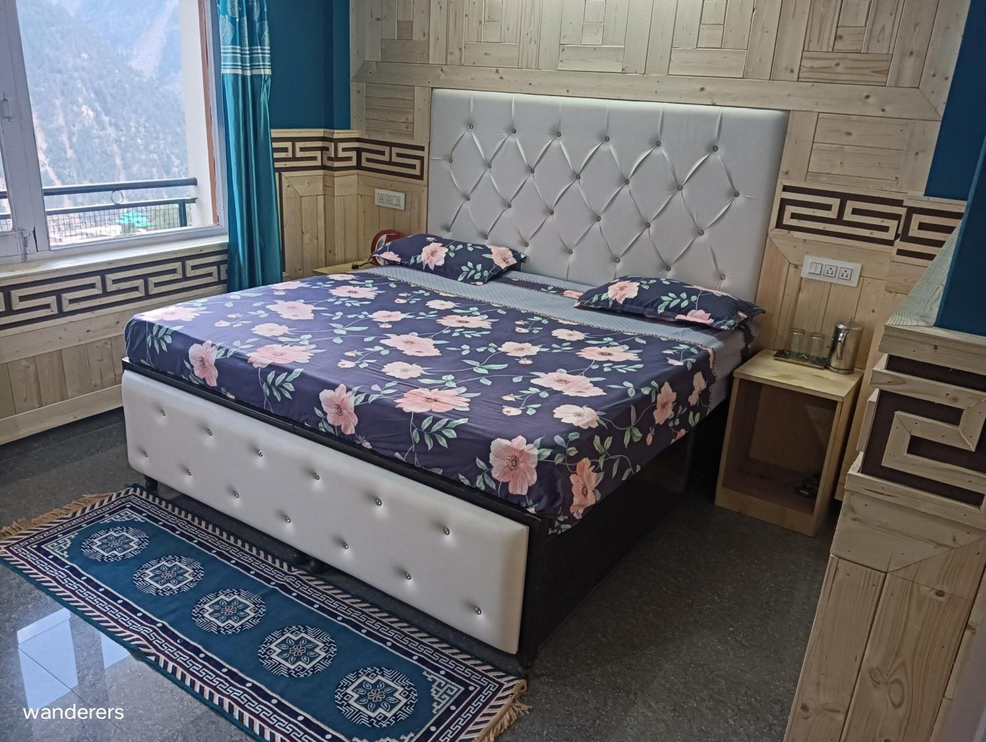 Wanderers Homestay -All Mountain Facing Rooms كالبا المظهر الخارجي الصورة
