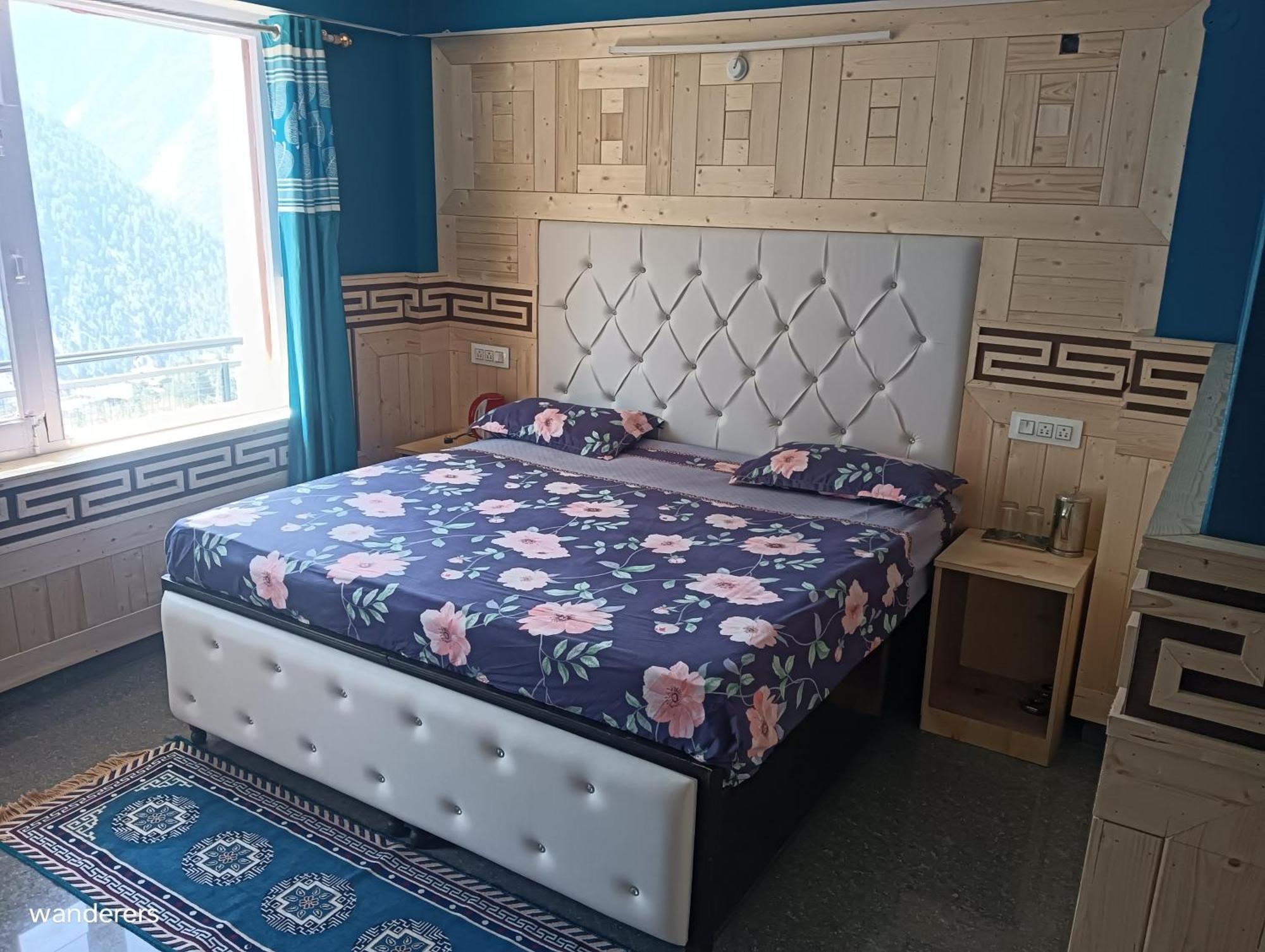 Wanderers Homestay -All Mountain Facing Rooms كالبا المظهر الخارجي الصورة